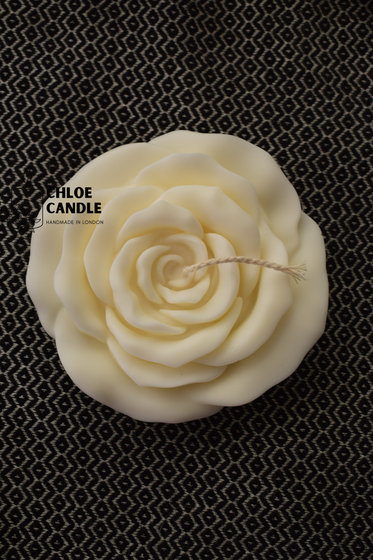 Eternal Rose Candle